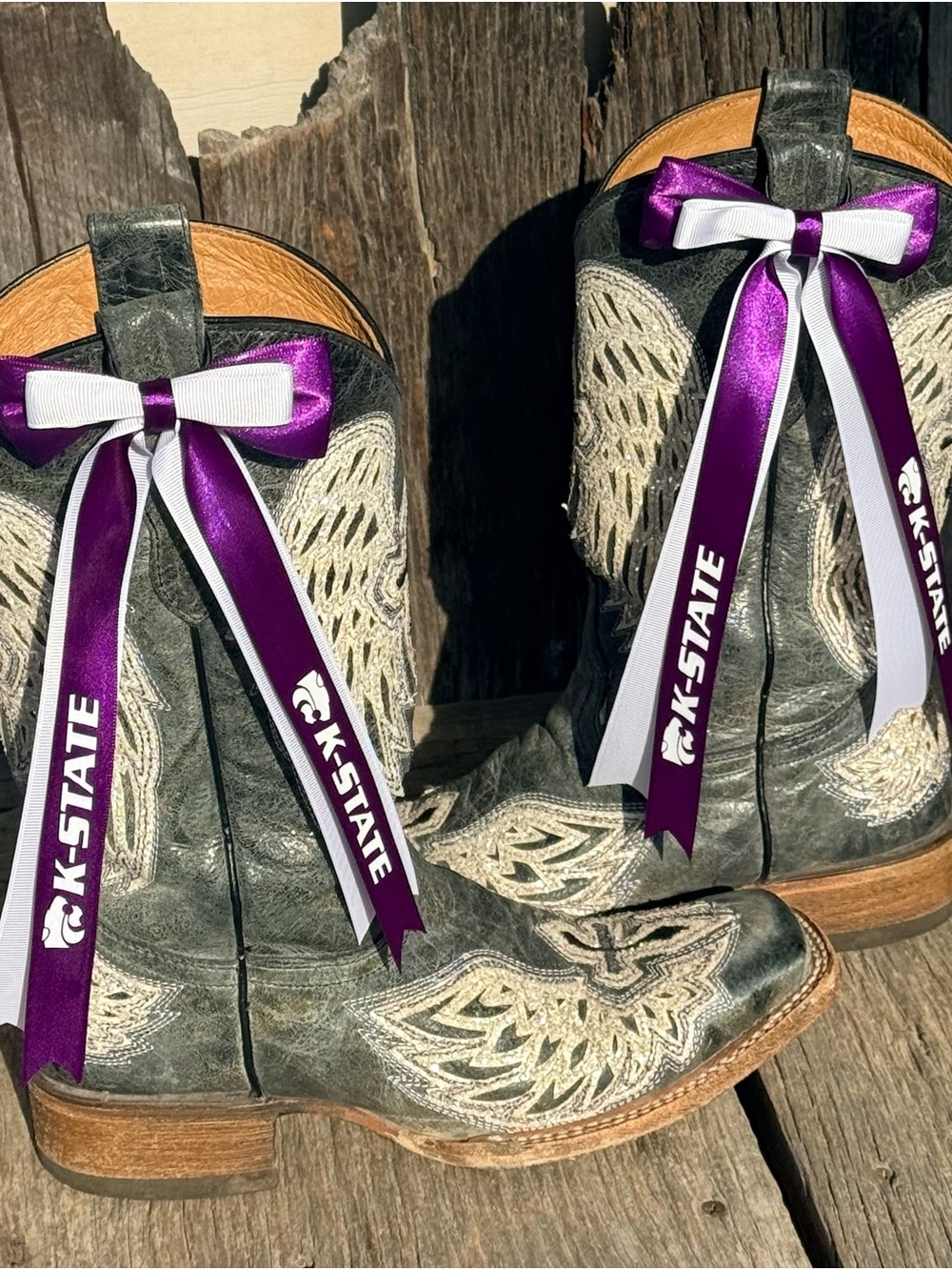 Western Game day purple white boot bows K-State